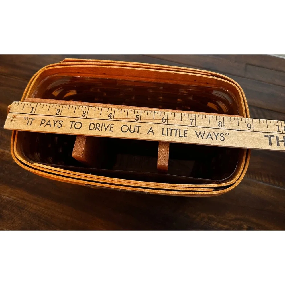 Longaberger 1995 Edition Dresden Basket with Liner and Wooden Divider Handwoven